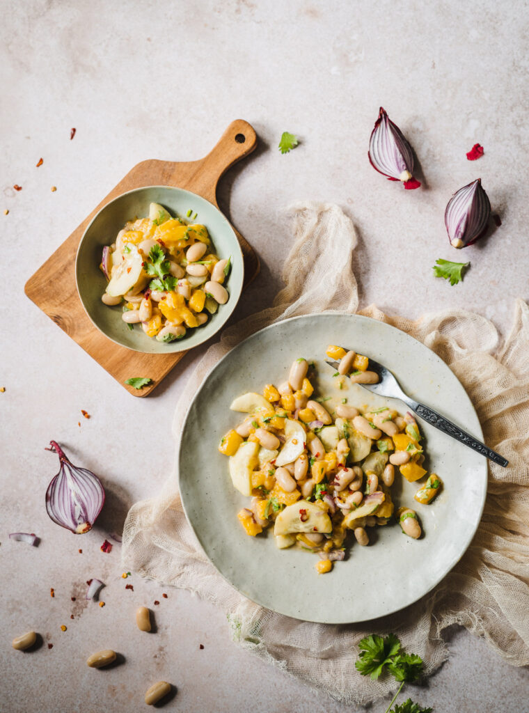 sałatka z mango i fasolą