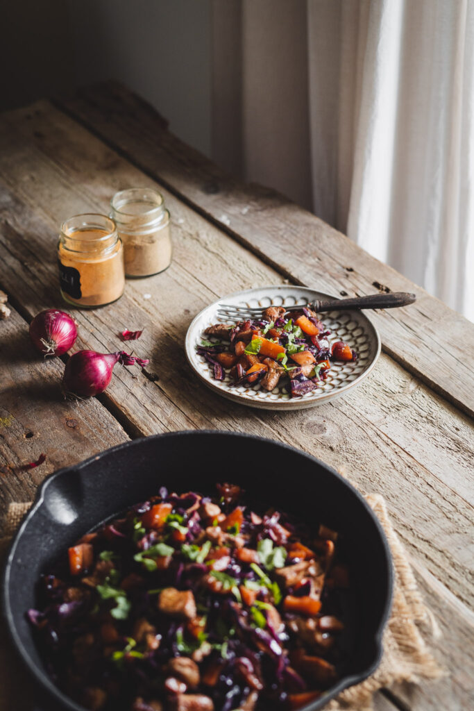 Czerwona kapusta z dynią i kurczakiem